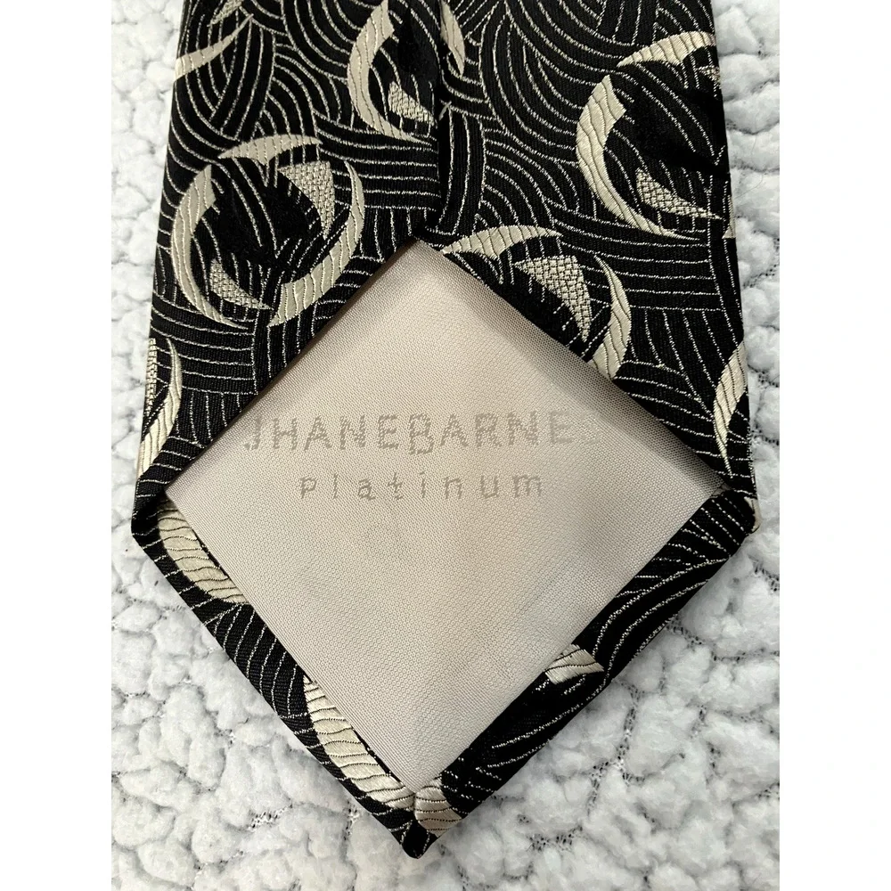 Jhane Barnes Gray & Silver 100% Silk Patterned Mens Tie 57